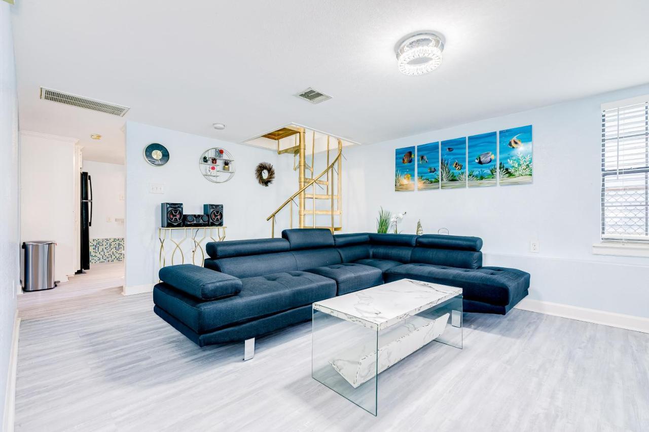 Ocean Waves Villa Galveston Exteriör bild