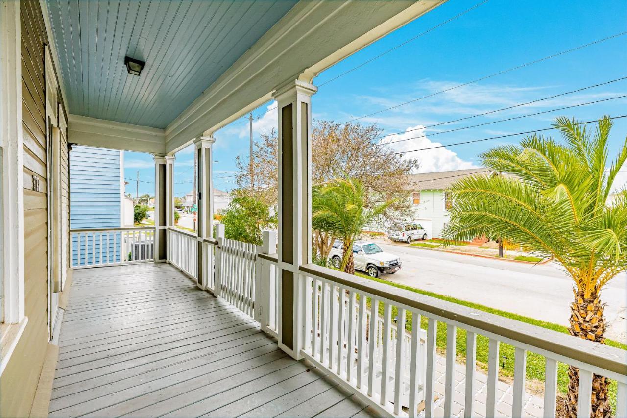 Ocean Waves Villa Galveston Exteriör bild